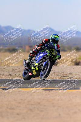 media/Dec-17-2023-CVMA (Sun) [[bf0c04832d]]/Race 2 Amateur Supersport Open/